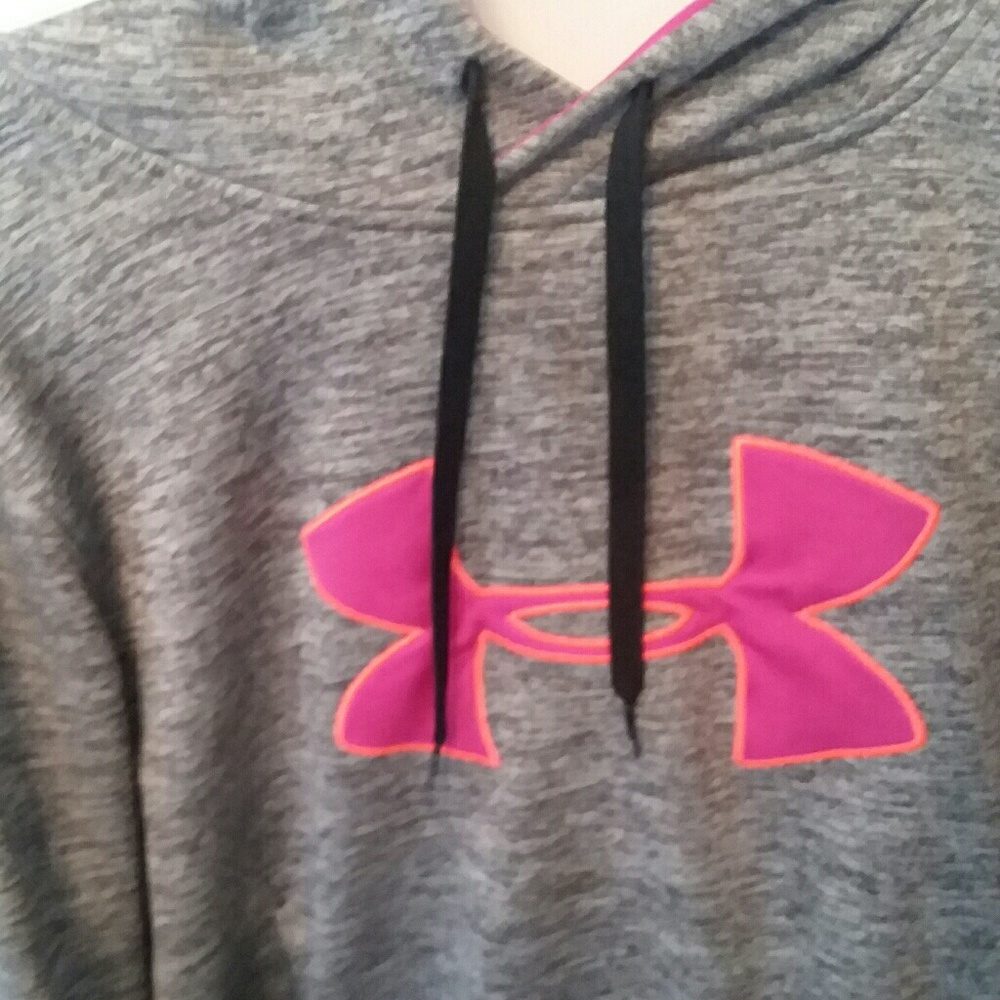 Ladies Under Armour Large grey hoodie